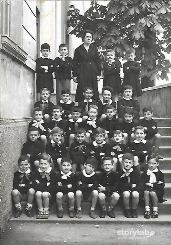 1960 Foto Di Gruppo Bambini Scuola Elementare Alberico Da Rosciate