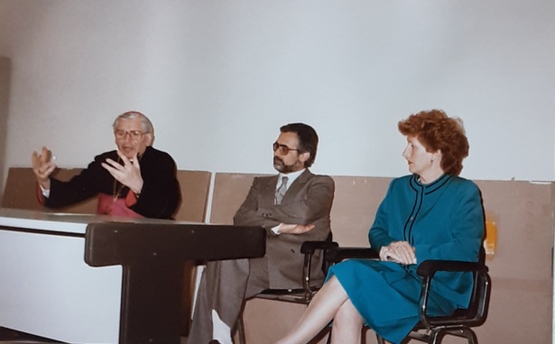 1985 1986 Il Vescovo In Visita Al Liceo 03