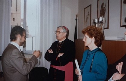 1985 1986 Il Vescovo In Visita Al Liceo 05