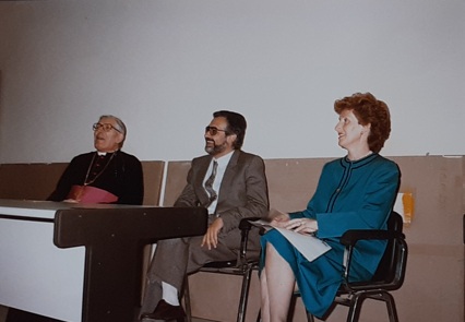 1985 1986 Il Vescovo In Visita Al Liceo 07