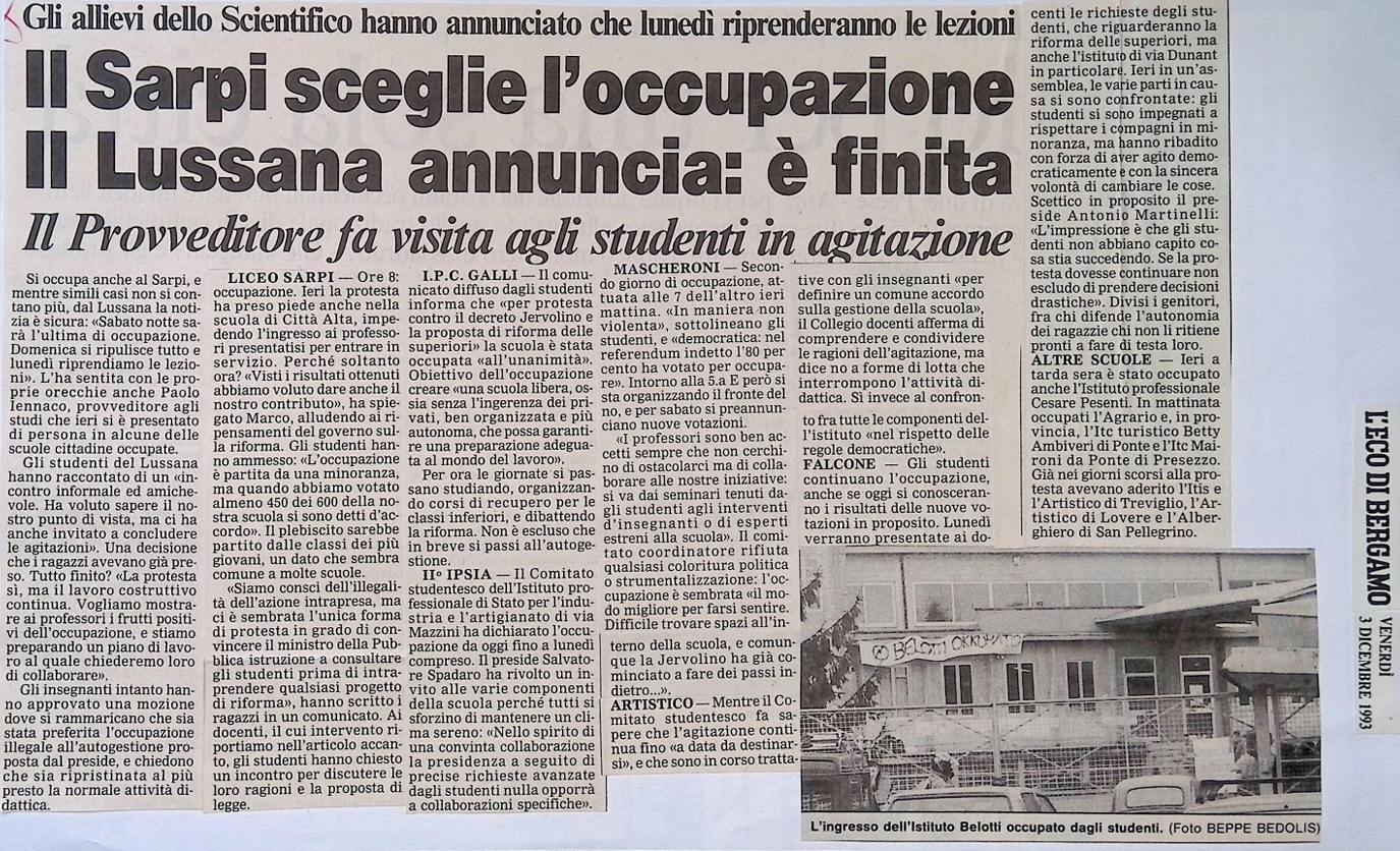 1993.12.03 . Liceo Mascheroni Secondo Giorno Di Occupazione