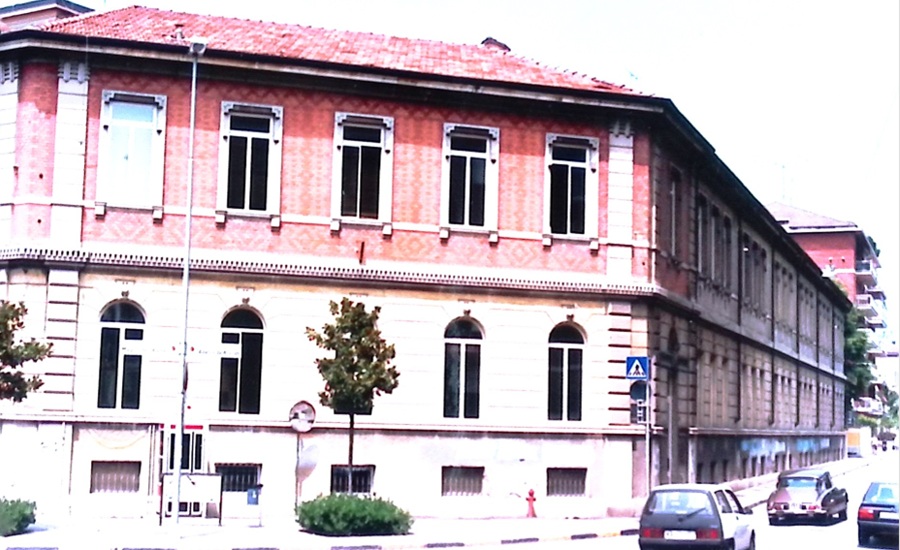 1995 2005 Spazi Esterno 03