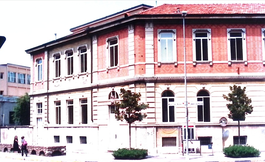 1995 2005 Spazi Esterno 04