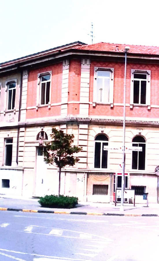 1995 2005 Spazi Esterno 05